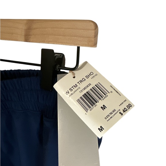 Adidas Women's Navy Athletic Shorts NWT - Picture 3 of 5